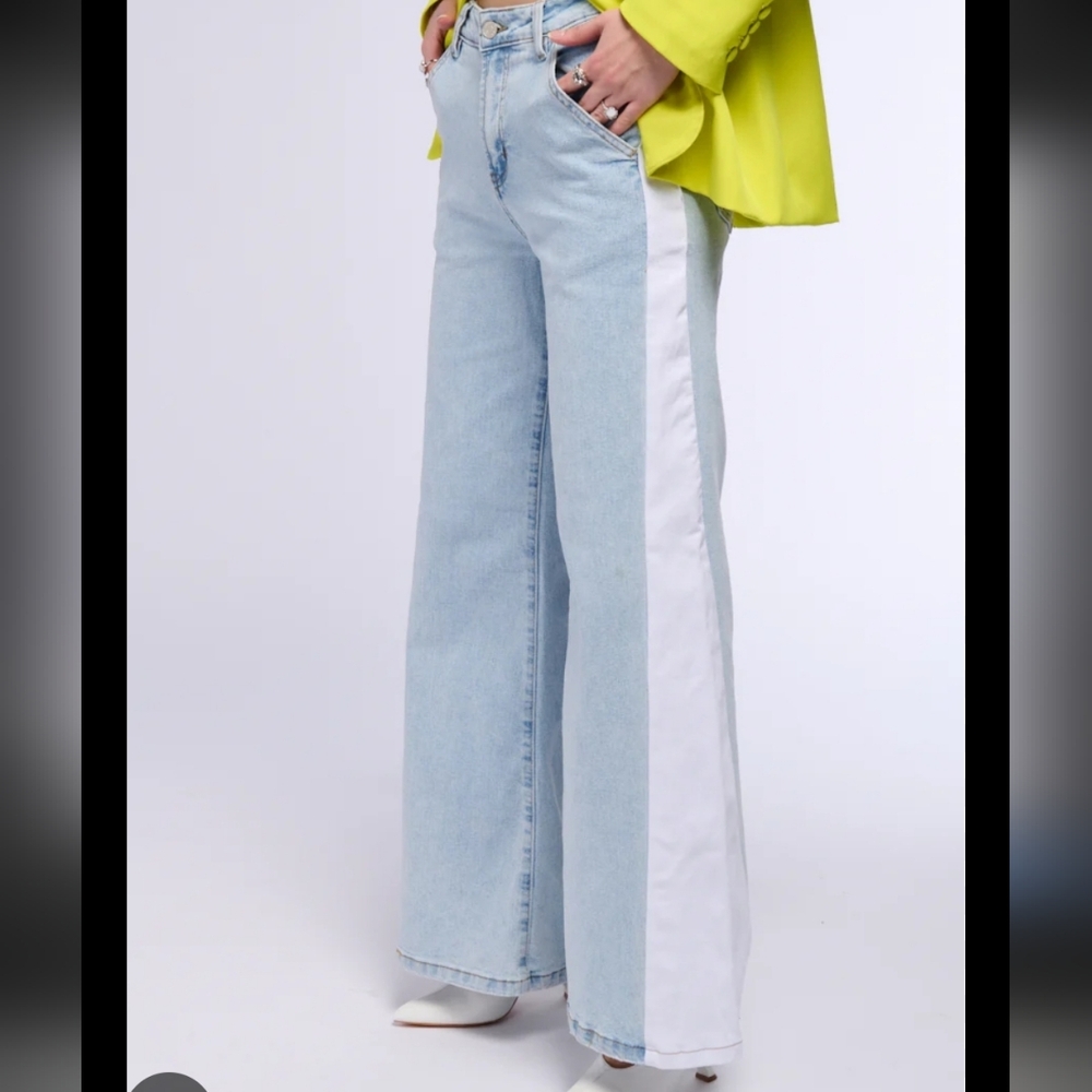 Akira In And Out Mid Rise Wide Leg